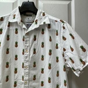 Cactus Man Ricky Singh Men's L Button Up Shirt Pineapple Print S/S‎ Cotton